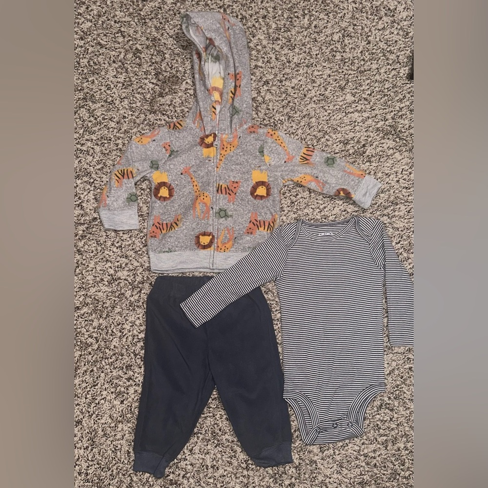 Set of 3 pieces - New without tag